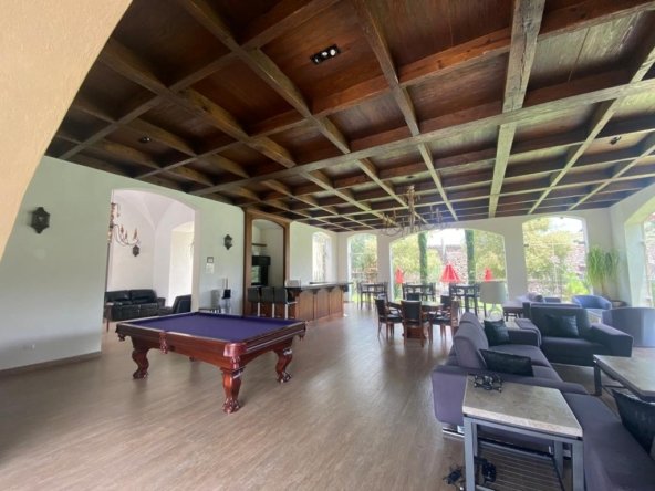 Casa club.3